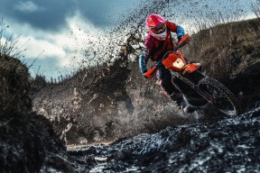 九游娱乐官方平台-巴拉圭男篮在南美锦标赛中勇夺冠军，体育水平不断提升