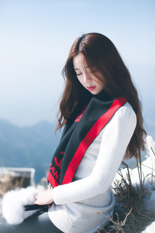 哥伦比亚女足在巴黎奥运会比赛中以2-0战胜日本哥伦比亚队前锋马丁内斯在巴黎奥运会上表现出色